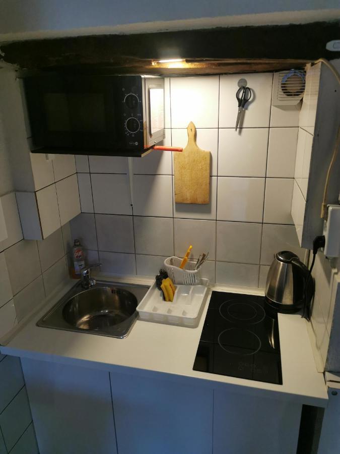 Studio I Apartman Ema غييكا المظهر الخارجي الصورة