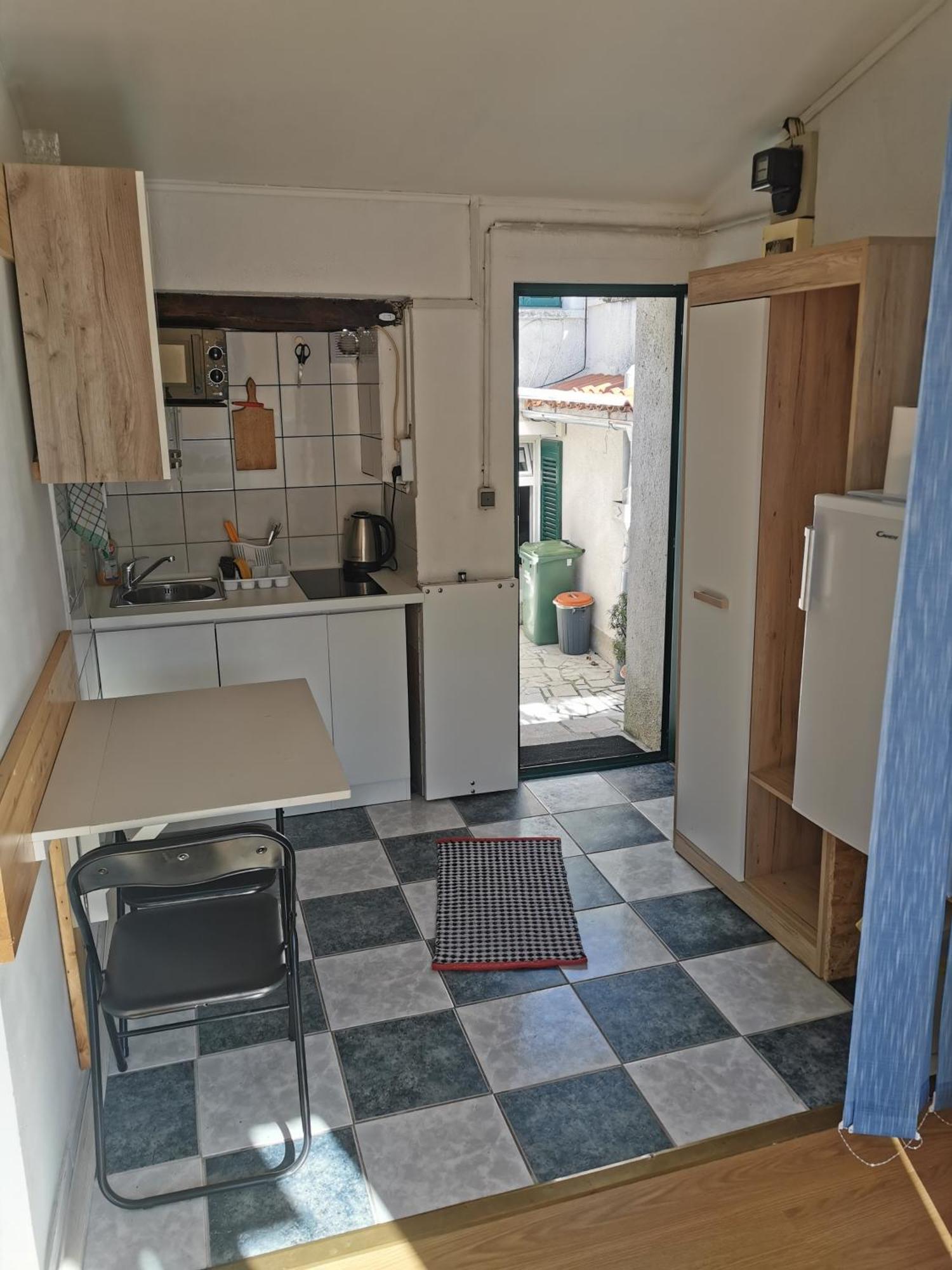 Studio I Apartman Ema غييكا الغرفة الصورة